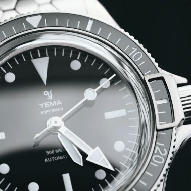 Yema Superman Steel CMM.10 automatic black dial steel bracelet 39 mm