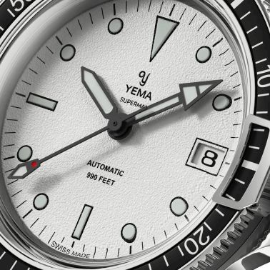 Montre Yema Superman Swiss Edition automatique cadran blanc bracelet acier 39 mm