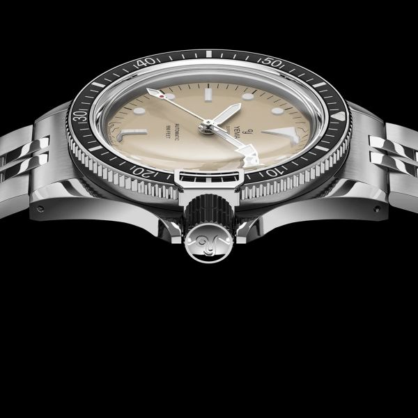 Yema Superman Swiss Edition automatic beige dial steel bracelet 39 mm