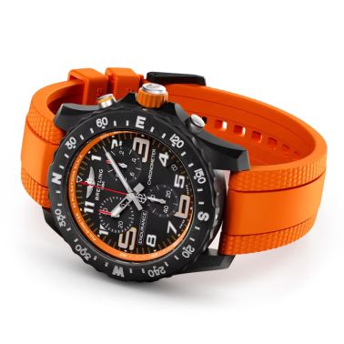 Montre Breitling Professional Endurance Pro cadran noir bracelet caoutchouc orange 44 mm