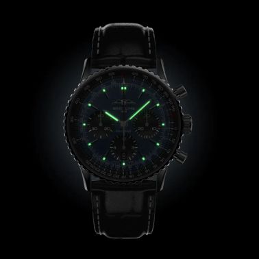 Montre Breitling Navitimer automatique B01 Chronographe cadran bleu bracelet cuir noir 41 mm