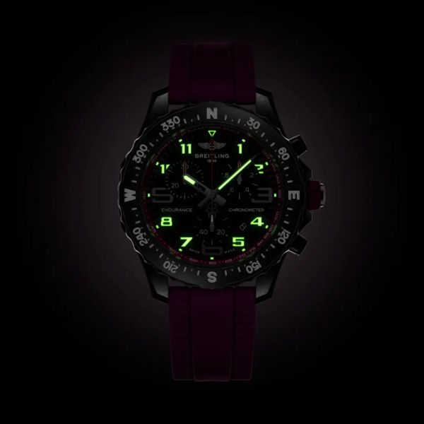 Breitling Professional Endurance Pro quartzblack dial purple rubber bracelet 38 mm