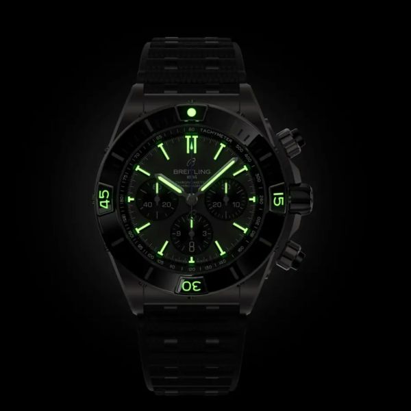 Breitling Super Chronomat Titanium B01 automatic watch anthracite dial black rubber strap 44 mm