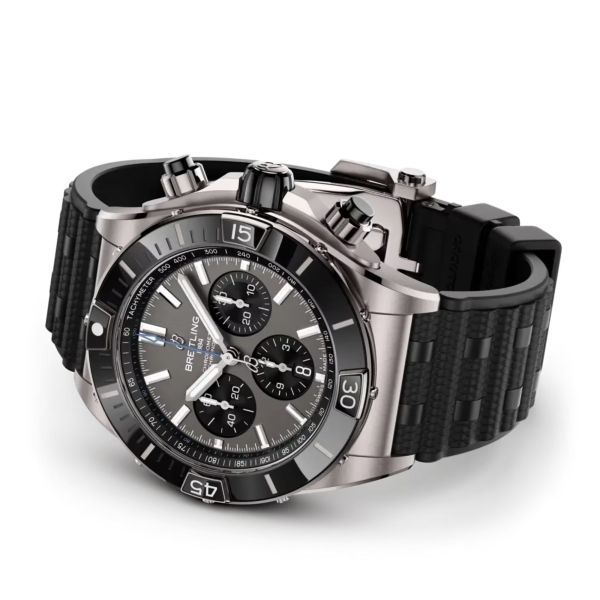 Breitling Super Chronomat Titanium B01 automatic watch anthracite dial black rubber strap 44 mm
