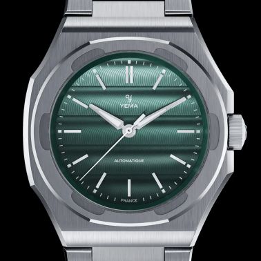 Yema Wristmaster Traveller automatic green dial steel bracelet 39 mm