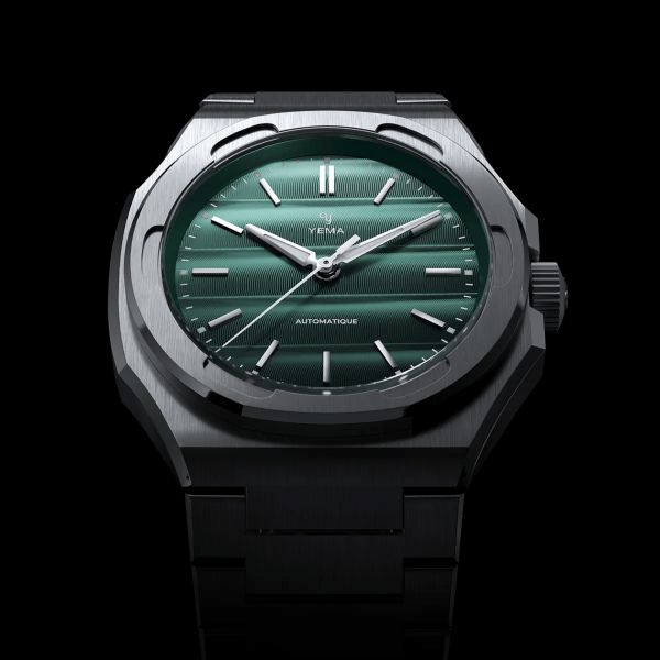 Yema Wristmaster Traveller automatic green dial steel bracelet 39 mm