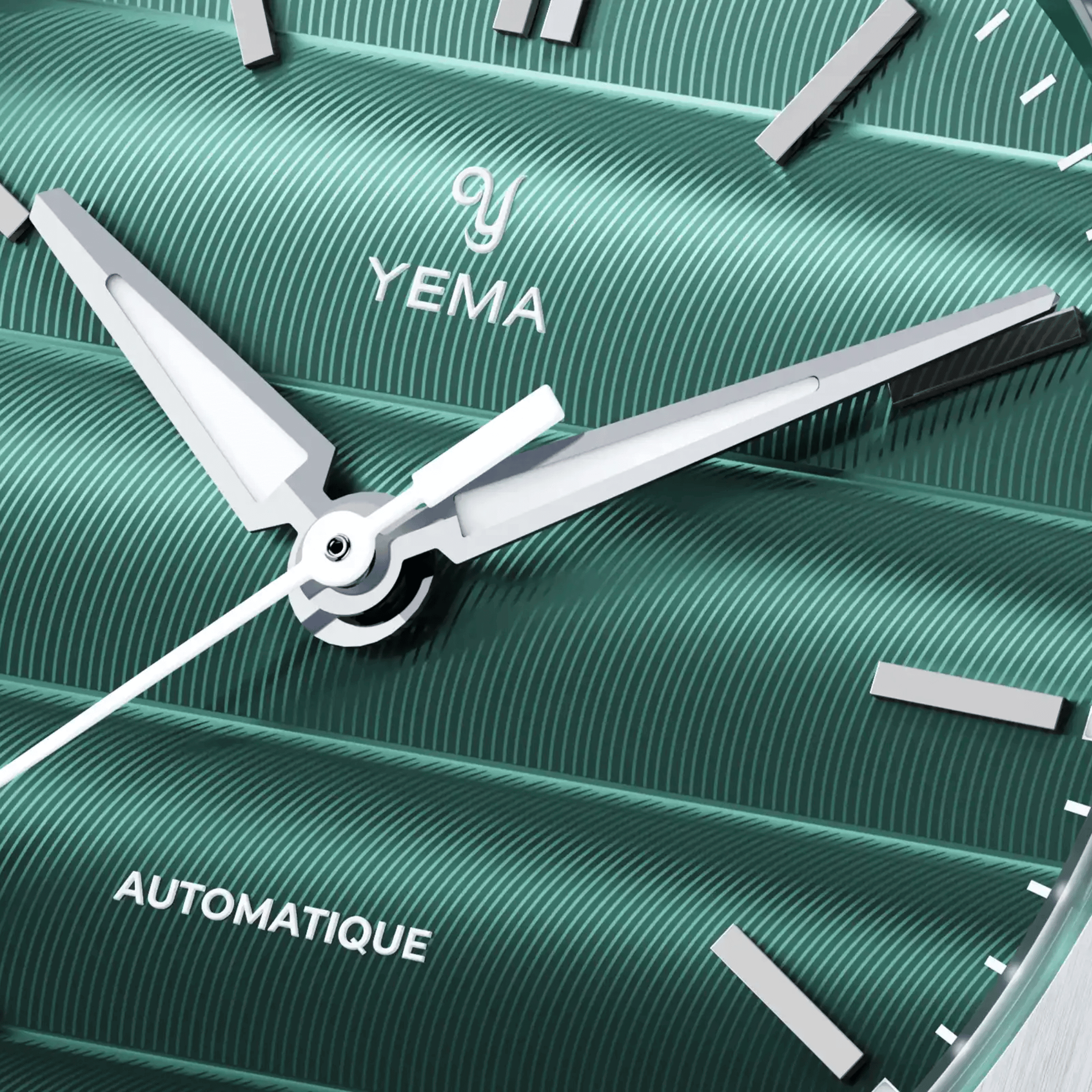 Montre Yema Wristmaster Traveller automatique cadran vert bracelet acier 39 mm