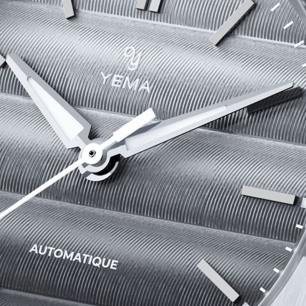 Yema Wristmaster Traveller automatic grey dial steel bracelet 39 mm