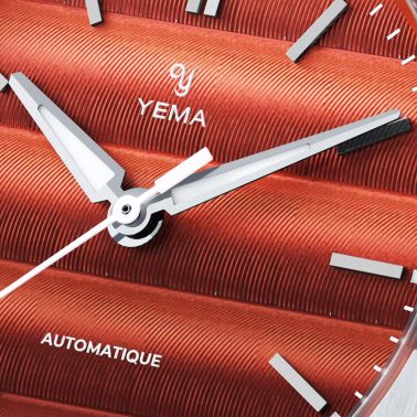 Yema Wristmaster Traveller automatic red dial steel bracelet 39 mm