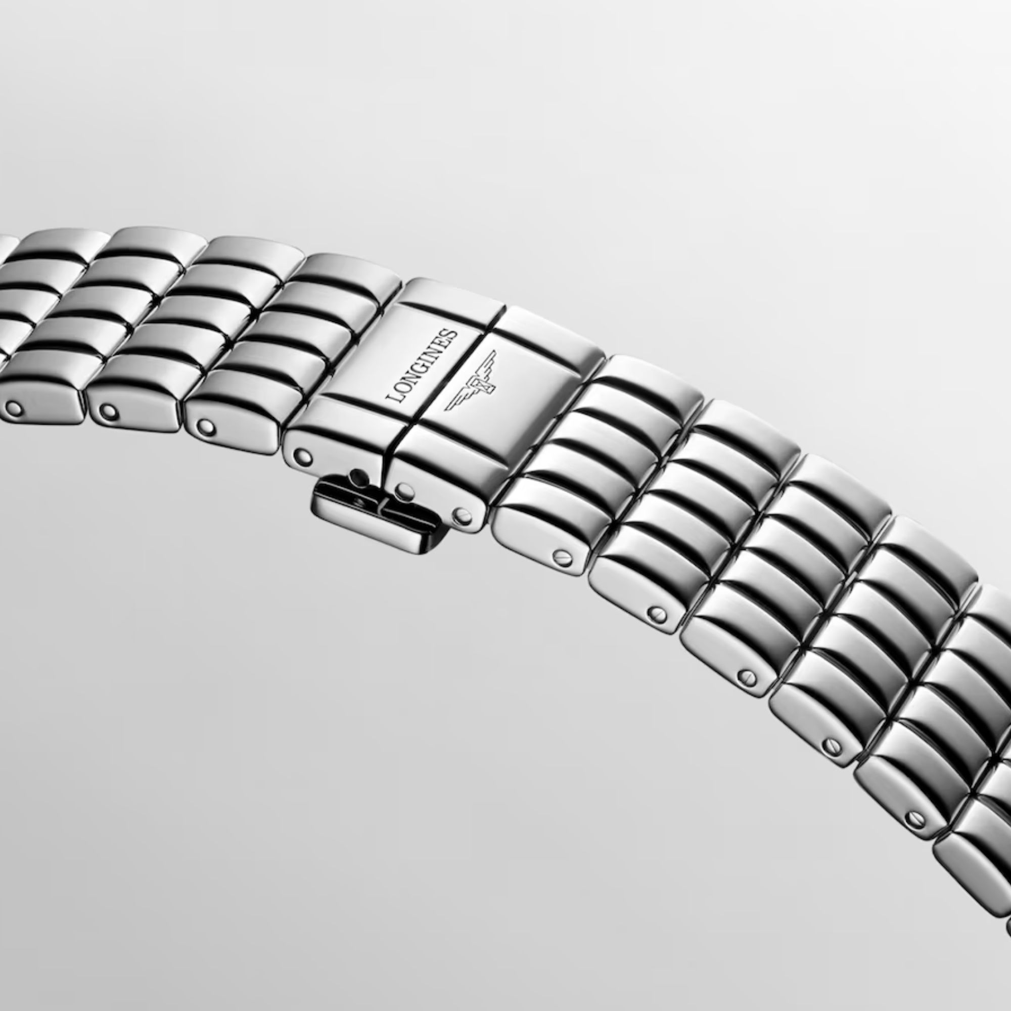 Montre Longines Mini DolceVita quartz cadran argent bracelet acier 21,5 x 29 mm