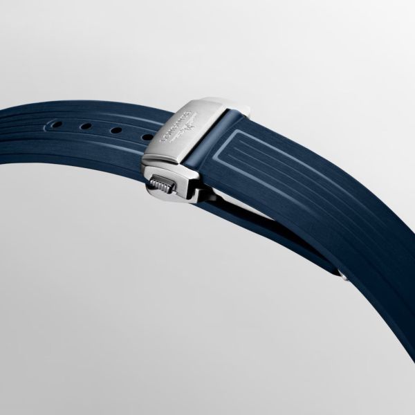 Longines Hydroconquest GMT automatic watch blue dial blue rubber strap 41 mm