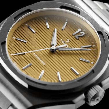 Montre Yema Wristmaster Slim CMM.20 Micro-Rotor automatique cadran jaune bracelet acier 39 mm