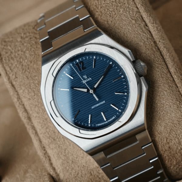 Yema Wristmaster Slim CMM.20 Micro-Rotor automatic blue dial steel bracelet 39 mm