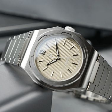 Yema Wristmaster Slim CMM.20 Micro-Rotor automatic champagne dial steel bracelet 39 mm