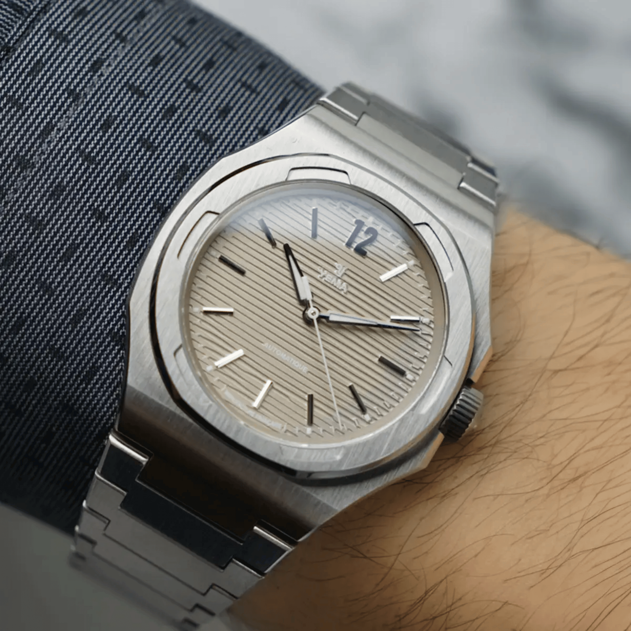 Yema Wristmaster Slim CMM.20 Micro-Rotor automatic champagne dial steel bracelet 39 mm