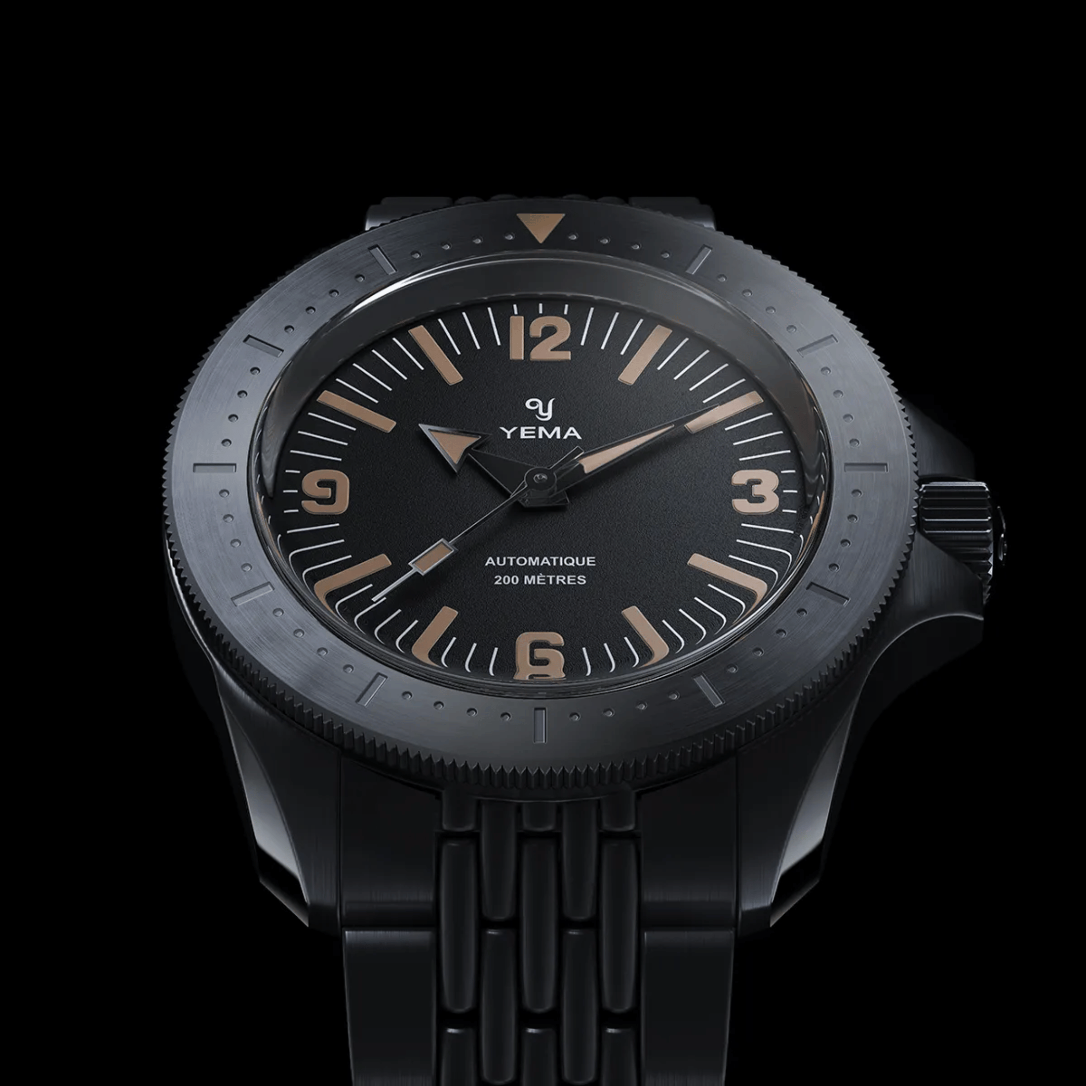 Yema Diver automatic black dial steel bracelet 39,5 mm