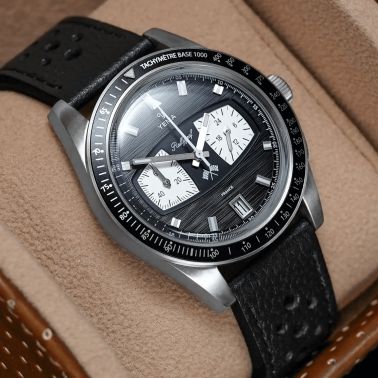 Montre Yema Rallygraf Meca-Quartz II Reverse Panda cadran noir bracelet cuir 40 mm