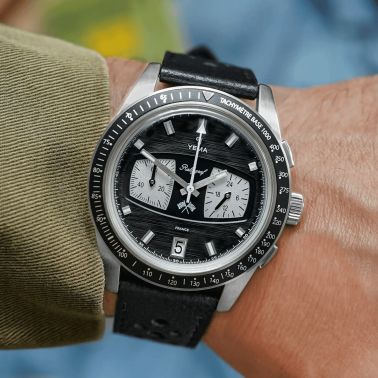 Montre Yema Rallygraf Meca-Quartz II Reverse Panda cadran noir bracelet cuir 40 mm