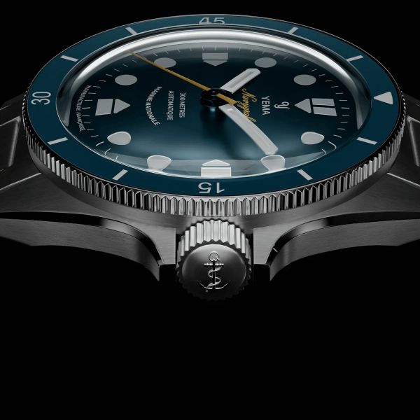 Yema Navygraf Marine Nationale CMM.10 automatic blue dial steel bracelet 39 mm