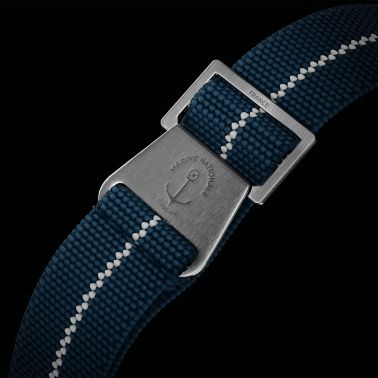 Yema Navygraf Marine Nationale CMM.10 automatic blue dial steel bracelet 39 mm