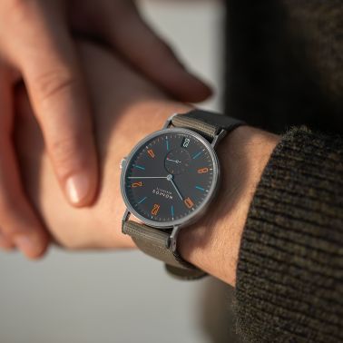 Nomos Tangente 38 Date Dunkelbunt mechanical 37,5 mm Full Set 2024