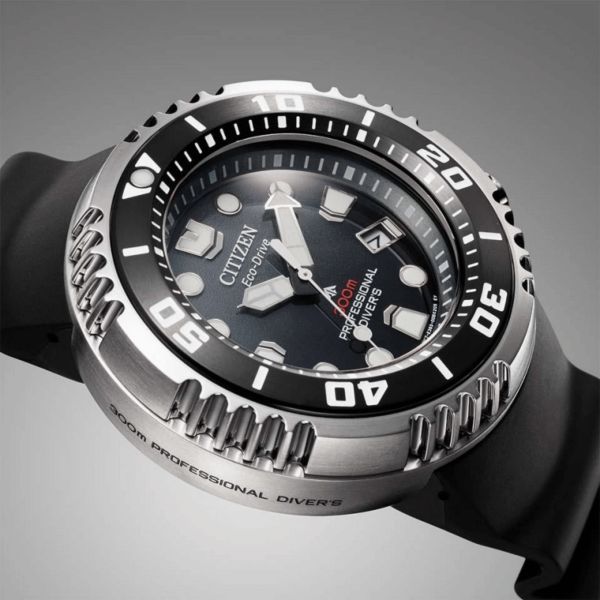 Citizen Promaster Marine Eco-Drive Professional Diver 300 m black dial rubber strap 46 mm