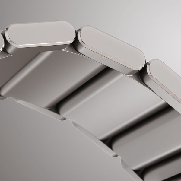 Ressence Type 7 Night Blue GMT automatic titanium bracelet 41 mm