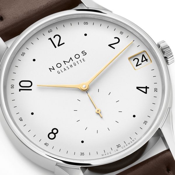 Montre NOMOS Minimatik 39 Date Gold automatique cadran blanc argenté automatique bracelet cuir 39 mm