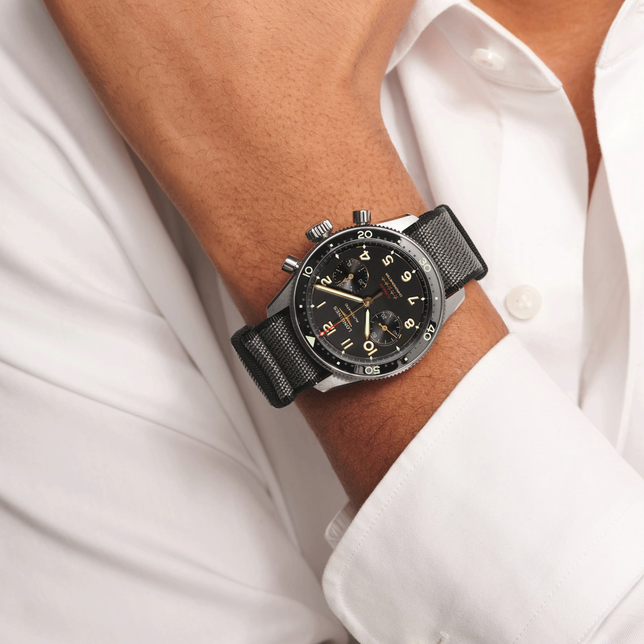 Montre Longines Spirit Flyback Titane automatique cadran anthracite bracelet NATO gris 42 mm L3.821.1.53.2
