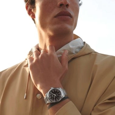 Montre Longines Conquest 2023 automatique cadran noir bracelet acier 41 mm L3.830.4.52.6