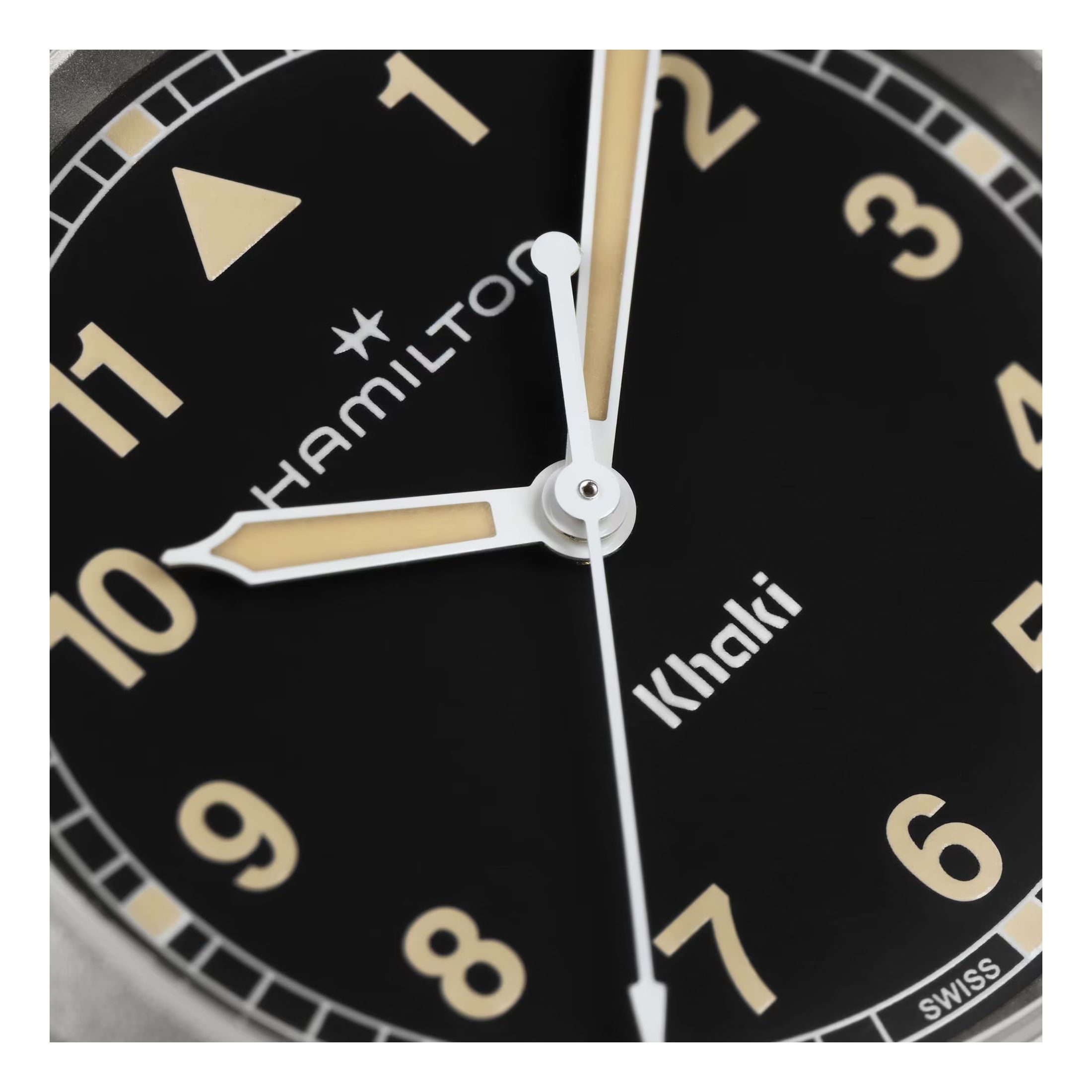 Hamilton Khaki Field quartz watch, black dial and radium, 33 mm