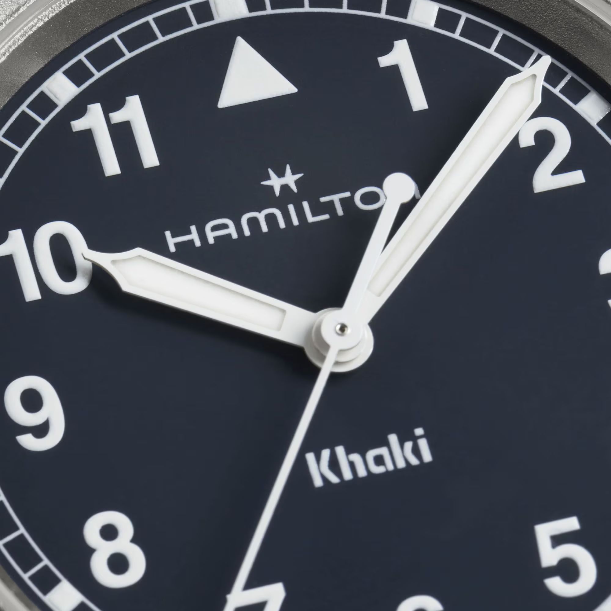 Hamilton Khaki Field quartz watch, blue dial, 38 mm steel bracelet