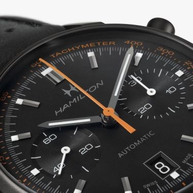 Montre Hamilton Intra-Matic automatique chronographe cadran noir bracelet cuir noir et orange 40 mm
