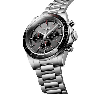 Montre Longines Conquest Chronographe auto Ski Edition cadran anthracite bracelets acier et caoutchouc noir 42 mm
