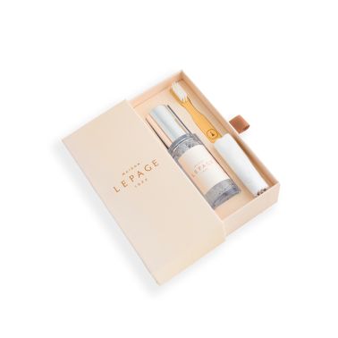 Jewelry cleaning kit