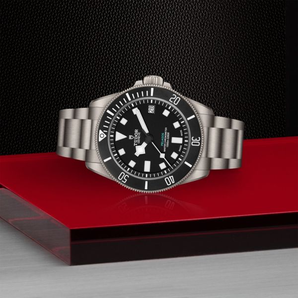 Tudor Pelagos Ultra automatic black dial titanium & rubber bracelets 43 mm
