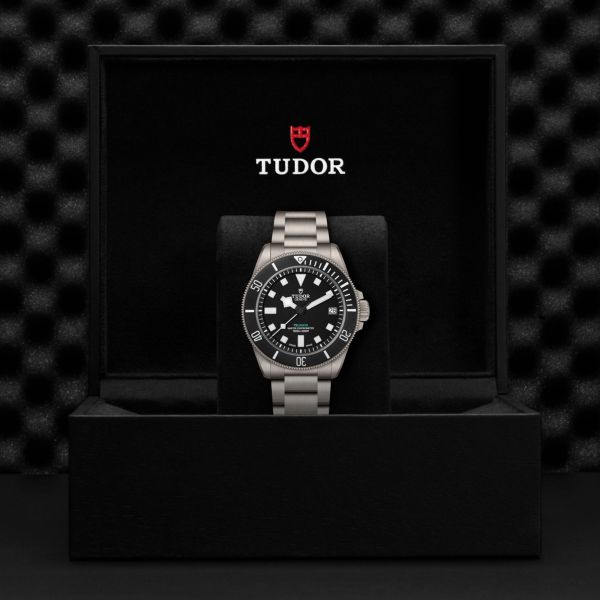 Tudor Pelagos Ultra automatic black dial titanium & rubber bracelets 43 mm