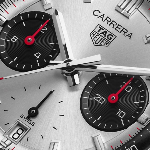 TAG Heuer Carrera Chronograph "Glassbox" automatic silver dial "beads-of-rice" steel bracelet 39 mm