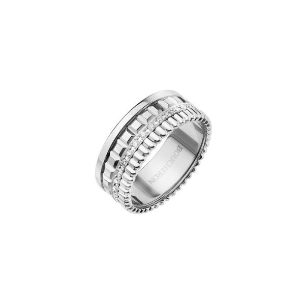 Bague Boucheron Quatre Radiant Edition petit modèle en or blanc et diamants