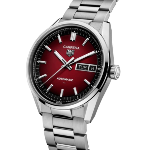 Montre TAG Heuer Carrera Day-Date automatique cadran rouge bracelet acier 41 mm