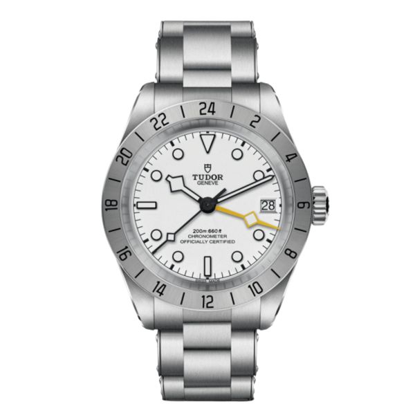 Montre Tudor Black Bay Pro automatique cadran blanc opalin bracelet acier 39 mm