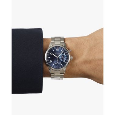 Montre Nomos Club Sport Neomatik Worldtimer Mondial cadran bleu bracelet acier 40 mm