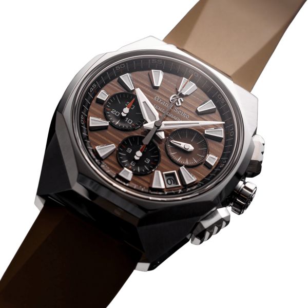 Montre Grand Seiko Sport Tokyo Lion Tentagraph automatique cadran marron bracelet caoutchouc 43 mm