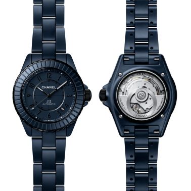 Montre CHANEL J12 BLEU automatiquecadran bleu et bracelet céramique bleu 38 mm