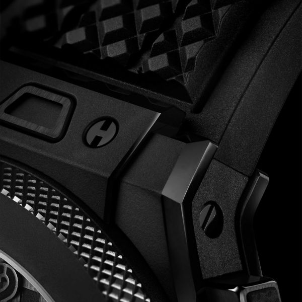 Hublot Big Bang 20th Anniversary All Black automatic carbon dial rubber strap 43 mm
