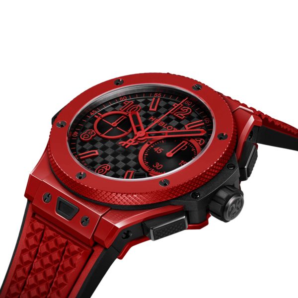 Montre Hublot Big Bang 20ème Anniversaire Red Magic automatique cadran carbone bracelet caoutchouc 43 mm