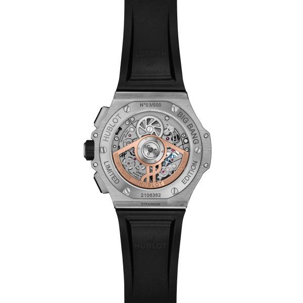 Montre Hublot Big Bang 20ème Anniversaire Titanium Ceramic automatique cadran carbone bracelet caoutchouc 43 mm