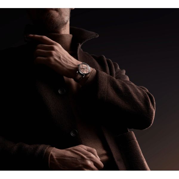 Montre Frederique Constant Manufacture Classic Perpetual Calendar automatique cadran saumon bracelet cuir 40 mm