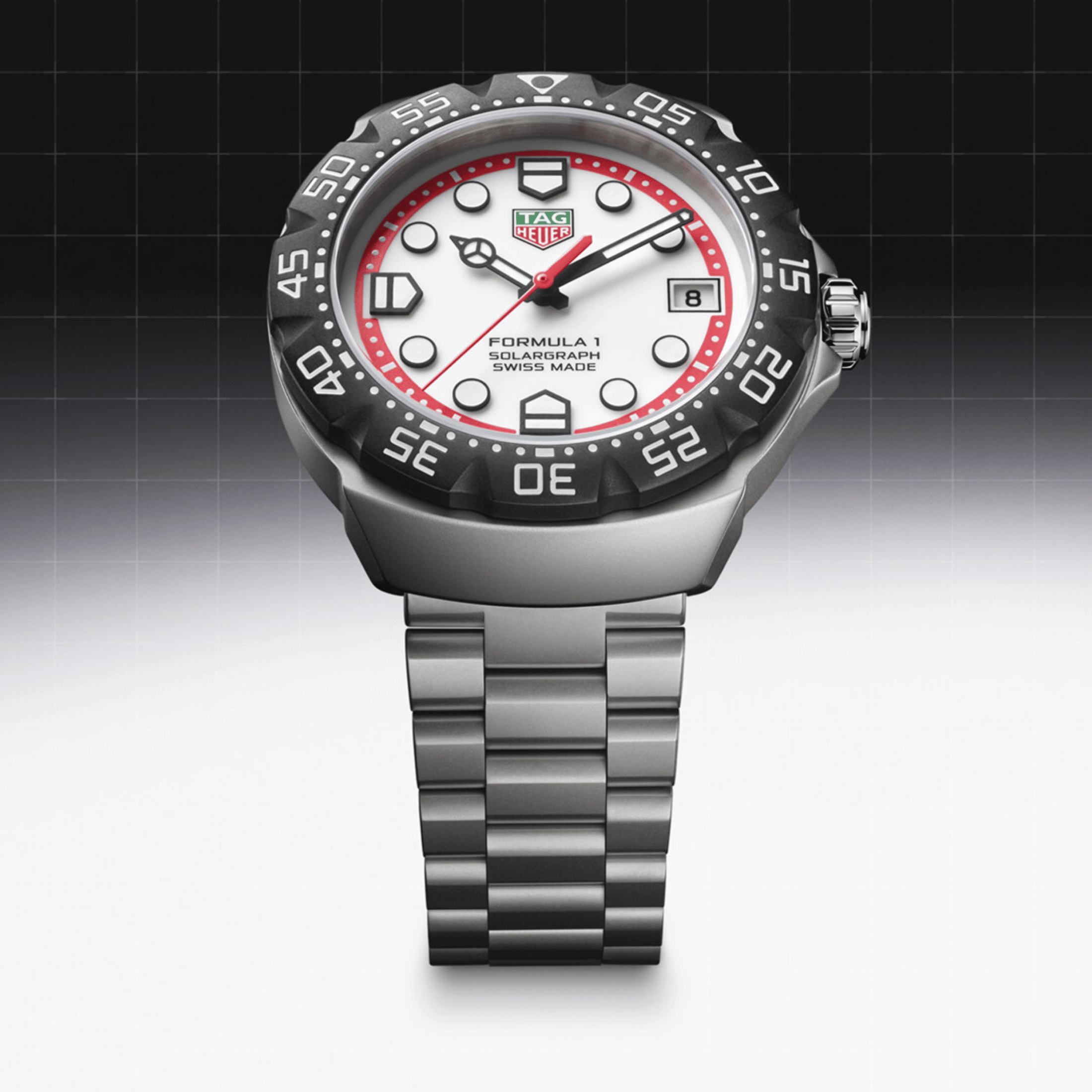 Montre TAG Heuer Formula 1 Solargraph cadran blanc bracelet acier 38 mm