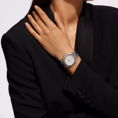 Watch Bell & Ross BR 05 Mother of Pearl Steel Automatic White Mother of Pearl Dial Steel Strap 36 mm